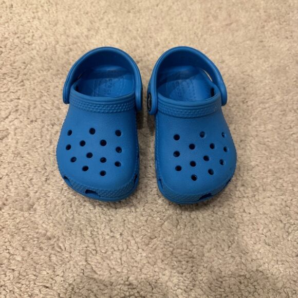 CROCS Other - Crocs Classic Clog Toddler Kids Baby Size C5 Slip On Shoes Blue